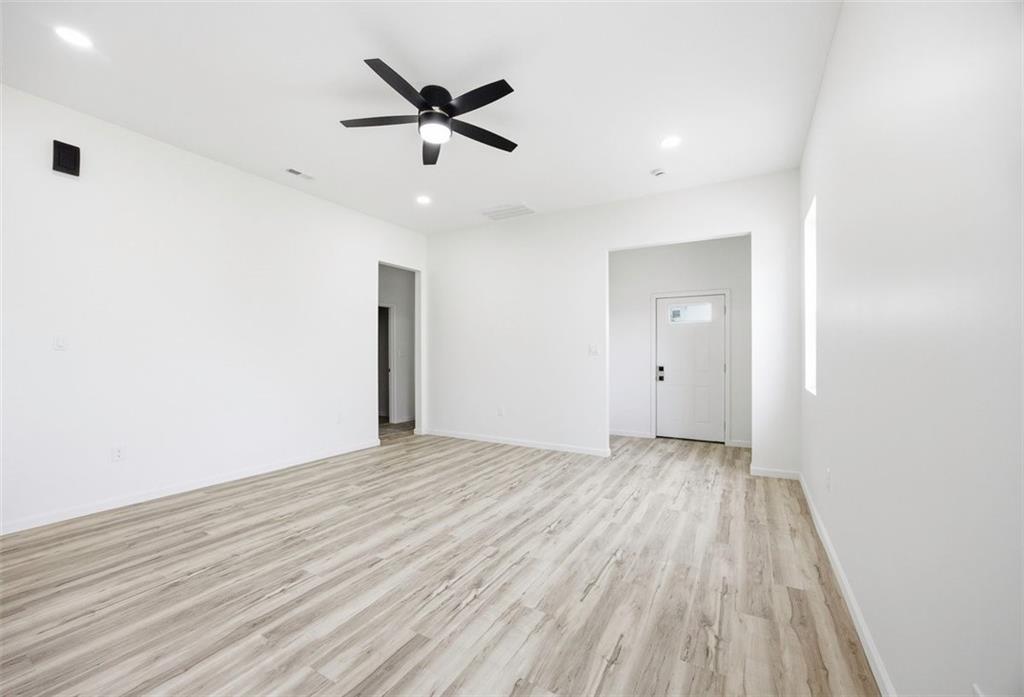 4911 South Hocker Road Kansas City, MO 64136 - Photo 7 of 23