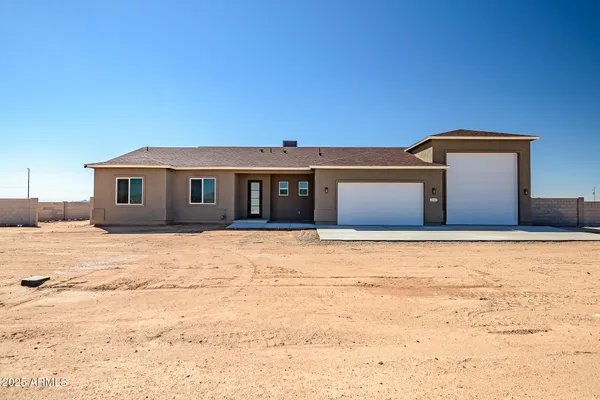 $589,000 | 25113 West Lowden Road, Wittmann, AZ 85361