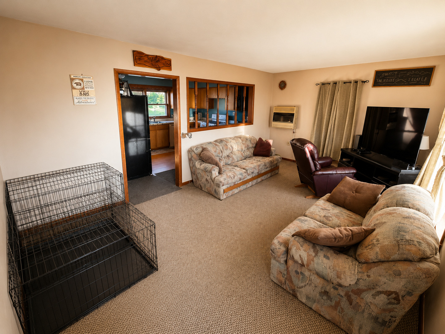 0 North 1900th Street Mount Carmel, IL 62863 - Photo 16 of 50 a living room with furniture and a flat screen tv