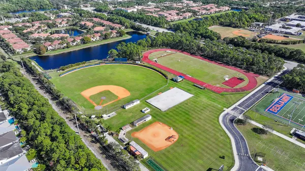 $1,840,000 | 1110 Faulkner Terrace, Palm Beach Gardens, FL 33418