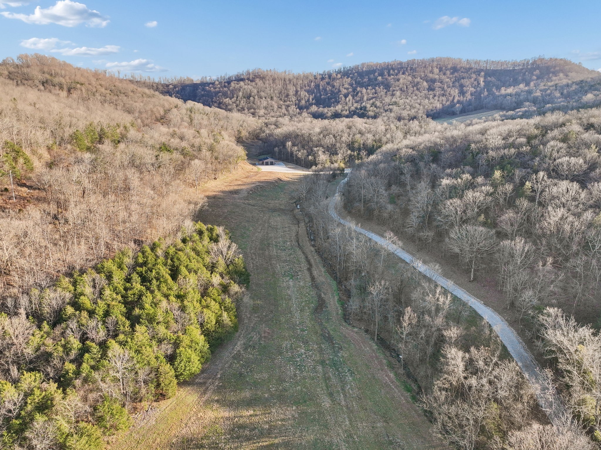 215 Hickman Creek Road South Hickman, TN 38567 - Photo 6 of 99 Gallery Image 6