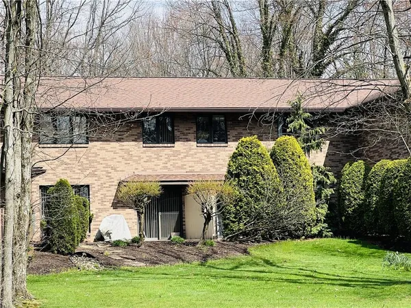 $171,000 | 4217 Bristol Lane, New Castle, PA 16105