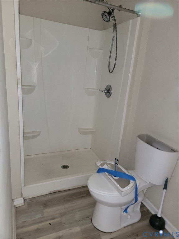 1027 Barry Court Hampton, VA 23666 - Photo 4 of 11