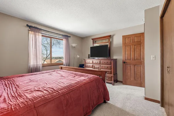 $439,000 | 16988 Weaver Lake Drive, Maple Grove, MN 55311