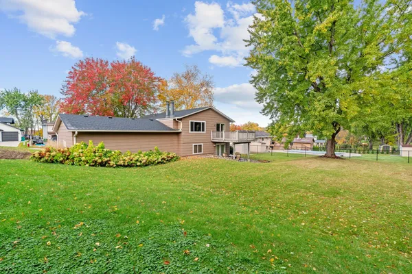 $439,000 | 16988 Weaver Lake Drive, Maple Grove, MN 55311