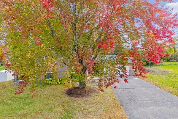 $439,000 | 16988 Weaver Lake Drive, Maple Grove, MN 55311