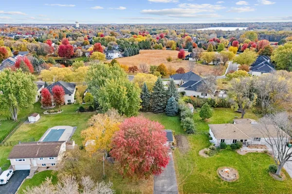 $439,000 | 16988 Weaver Lake Drive, Maple Grove, MN 55311