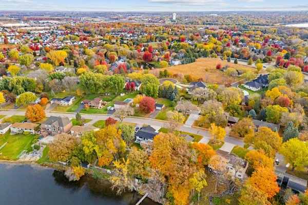 $439,000 | 16988 Weaver Lake Drive, Maple Grove, MN 55311