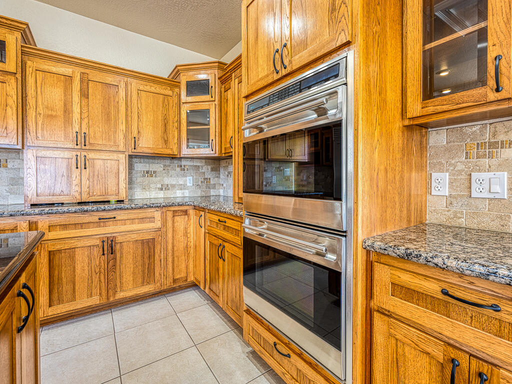 6331 Jake Road Klamath Falls, OR 97601 - Photo 22 of 75 Jake Rd-26