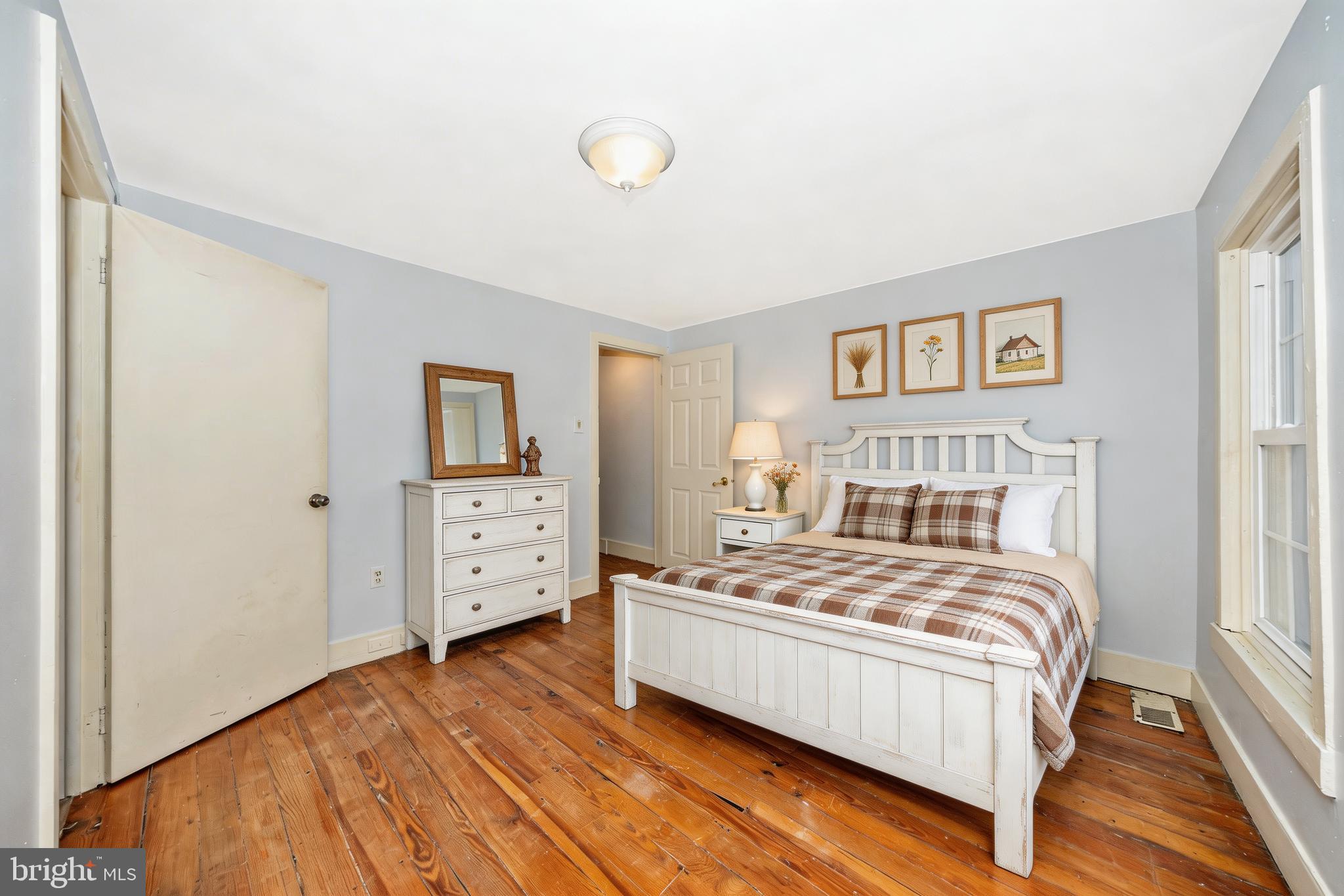 515 East Church Street Frederick, MD 21701 - Photo 25 of 56 Virtually staged bedroom 1