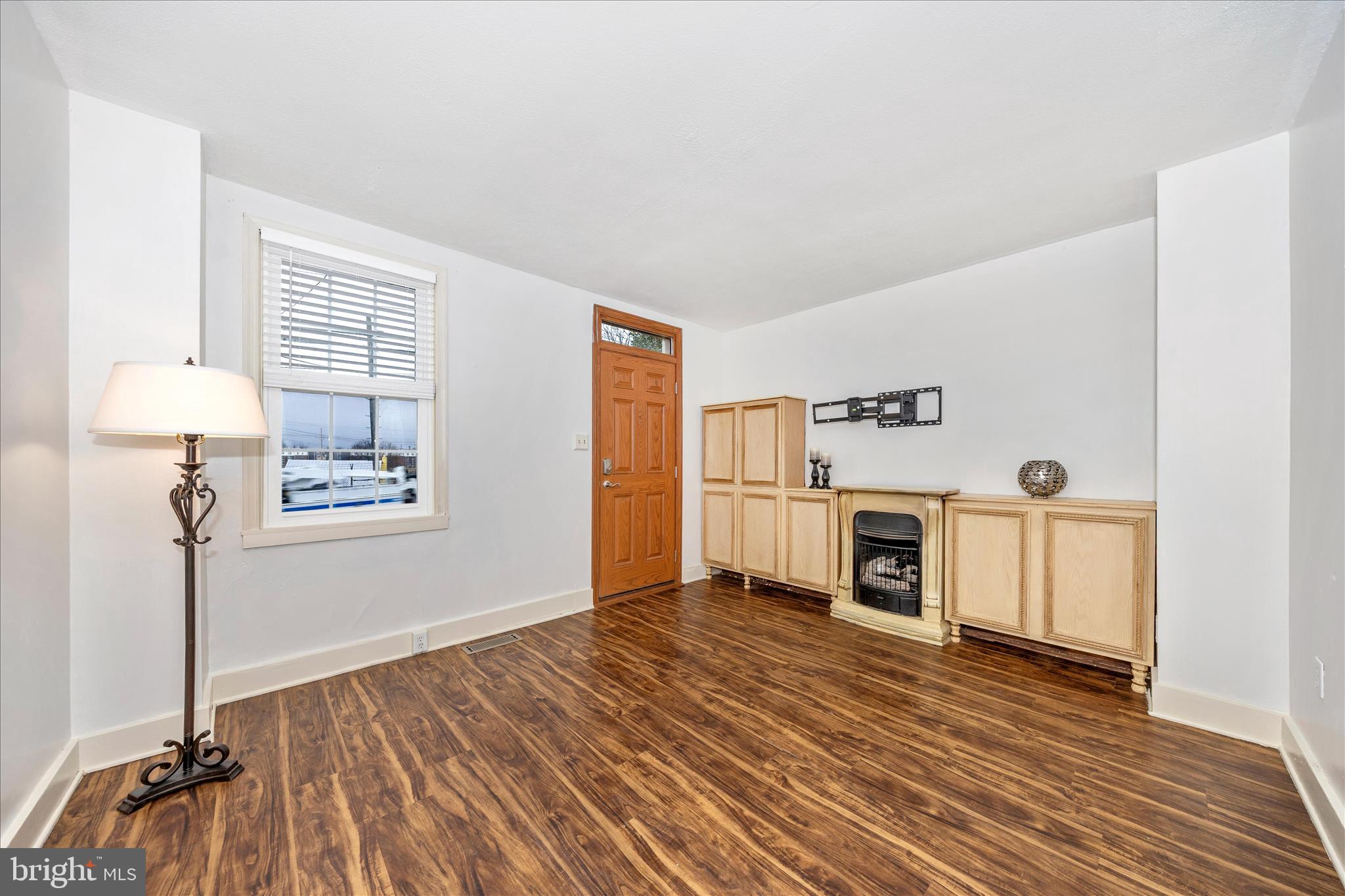 515 East Church Street Frederick, MD 21701 - Photo 5 of 56 LR has built-in wall unit with gas fireplace