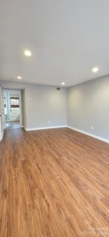 $1,545 | 3722 Park Road, Unit D, Charlotte, NC 28209