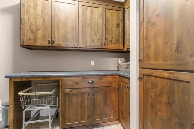 $1,174,999 | 5327 128th Avenue, Fennville, MI 49408