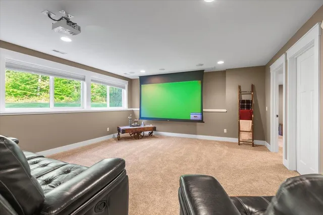 $1,174,999 | 5327 128th Avenue, Fennville, MI 49408