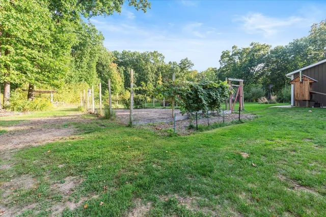 $1,174,999 | 5327 128th Avenue, Fennville, MI 49408