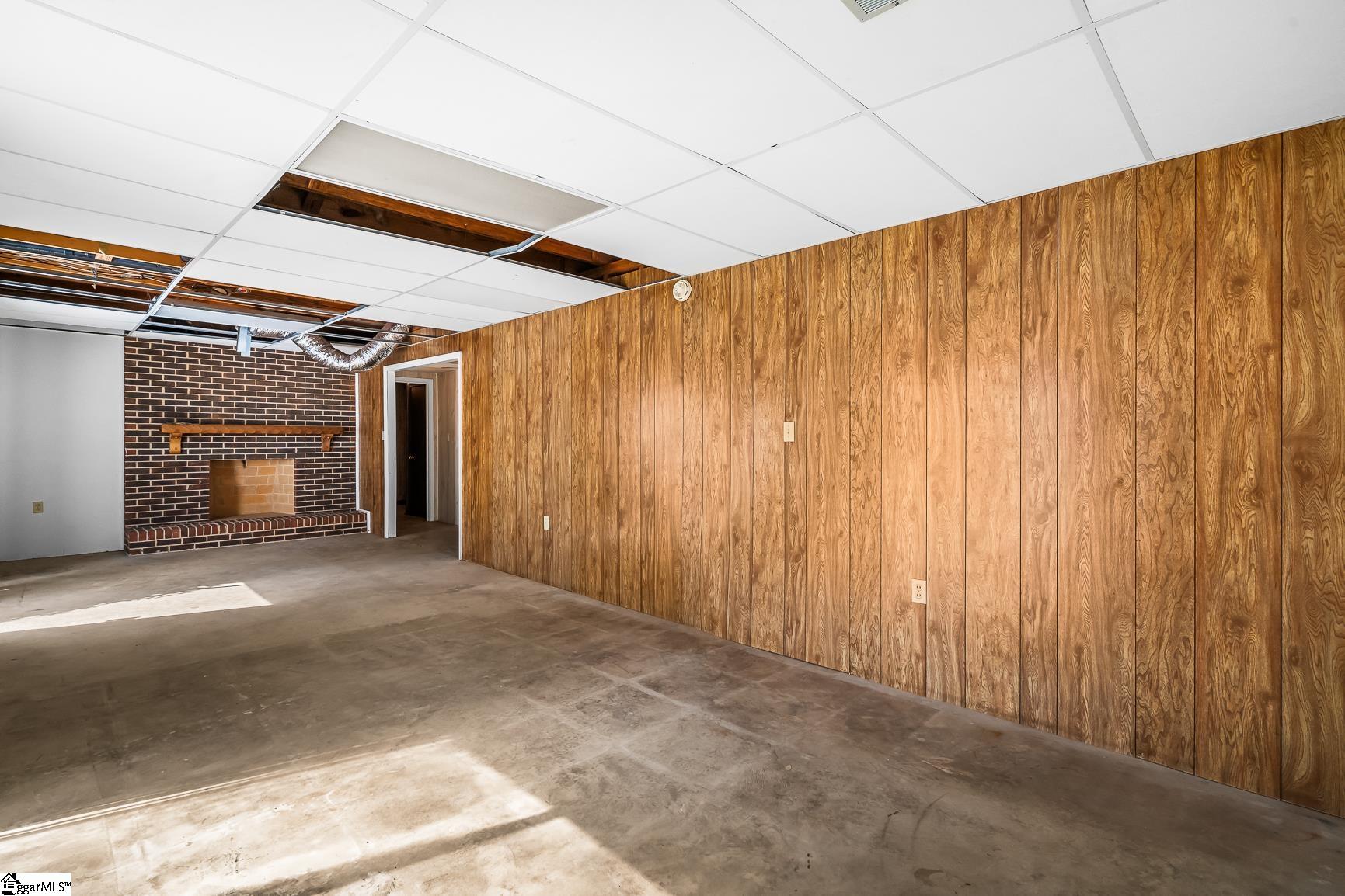 208 Williamsburg Road Anderson, SC 29621 - Photo 11 of 42 Gallery Image 11