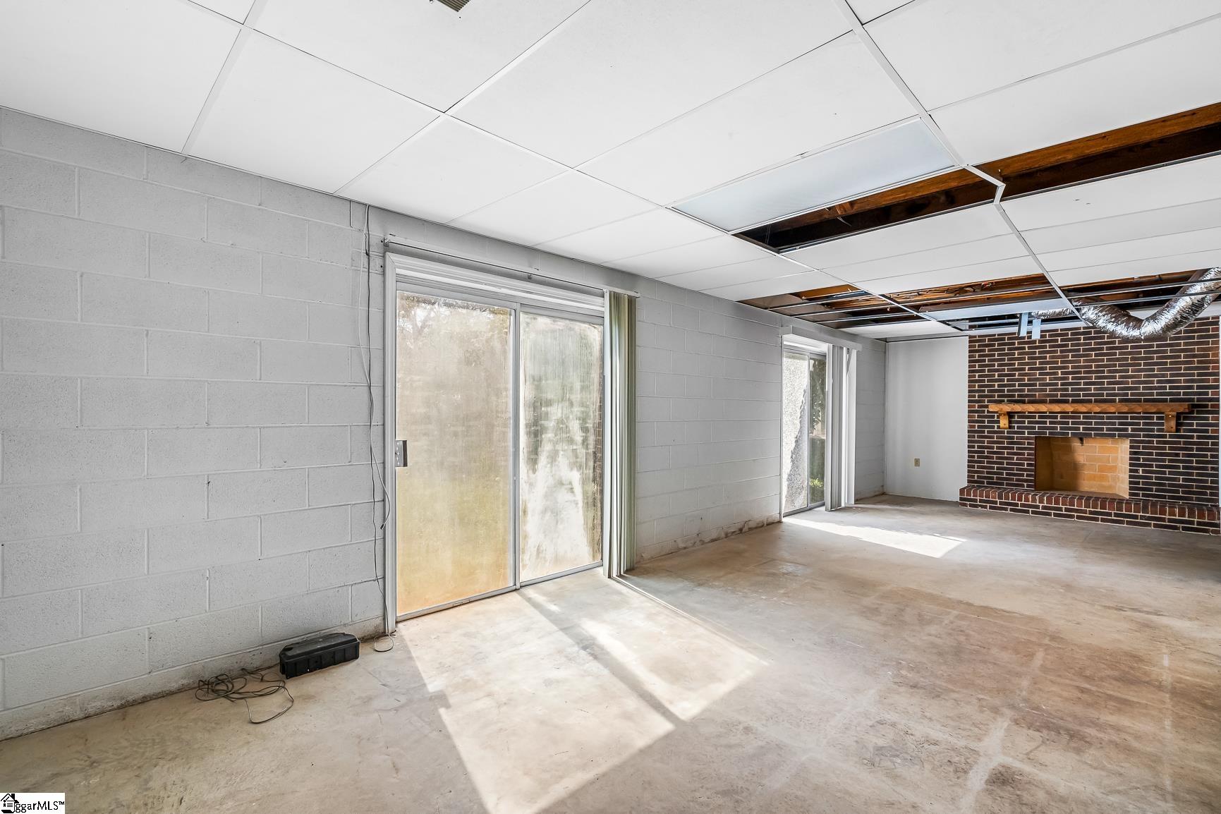208 Williamsburg Road Anderson, SC 29621 - Photo 10 of 42 Gallery Image 10