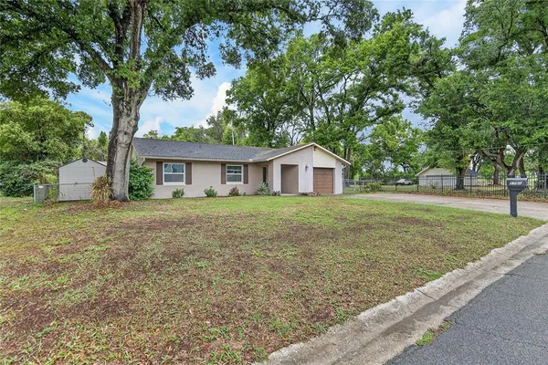 $410,000 | 2701 Brandon View Drive, Brandon, FL 33511