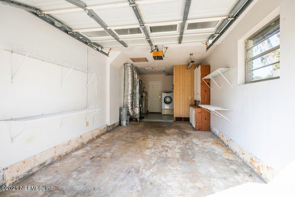 5115 Brighton Drive Jacksonville, FL 32217 - Photo 31 of 37 a view of a garage