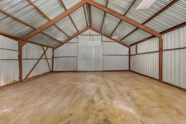 a view of a garage
