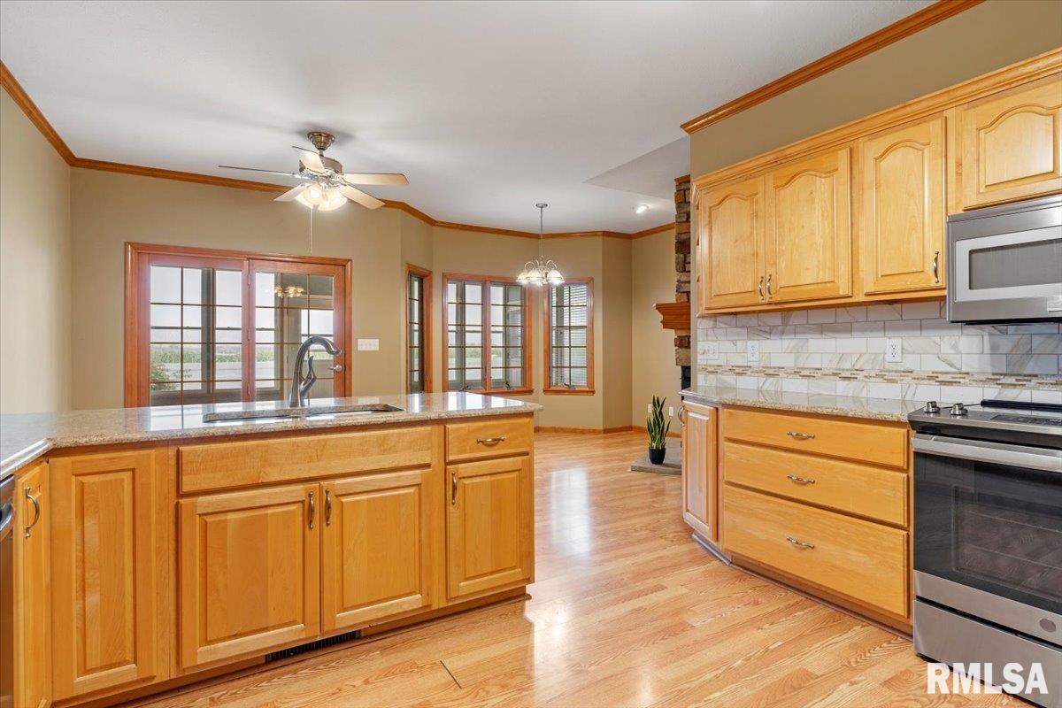 519 Eagle Ridge Drive Chatham, IL 62629 - Photo 8 of 31 Gallery Image 8