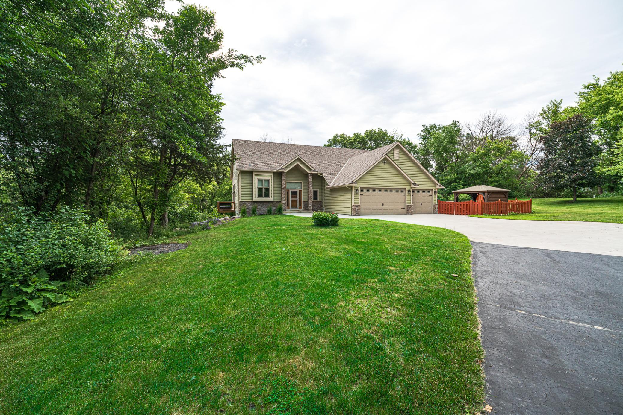 20881 Lake Ridge Drive Prior Lake, MN 55372 - Photo 2 of 61