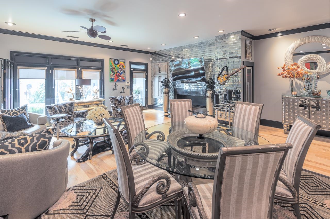 573 South Front Street Memphis, TN 38103 - Photo 12 of 40 a view of a dining room with furniture window and outside view
