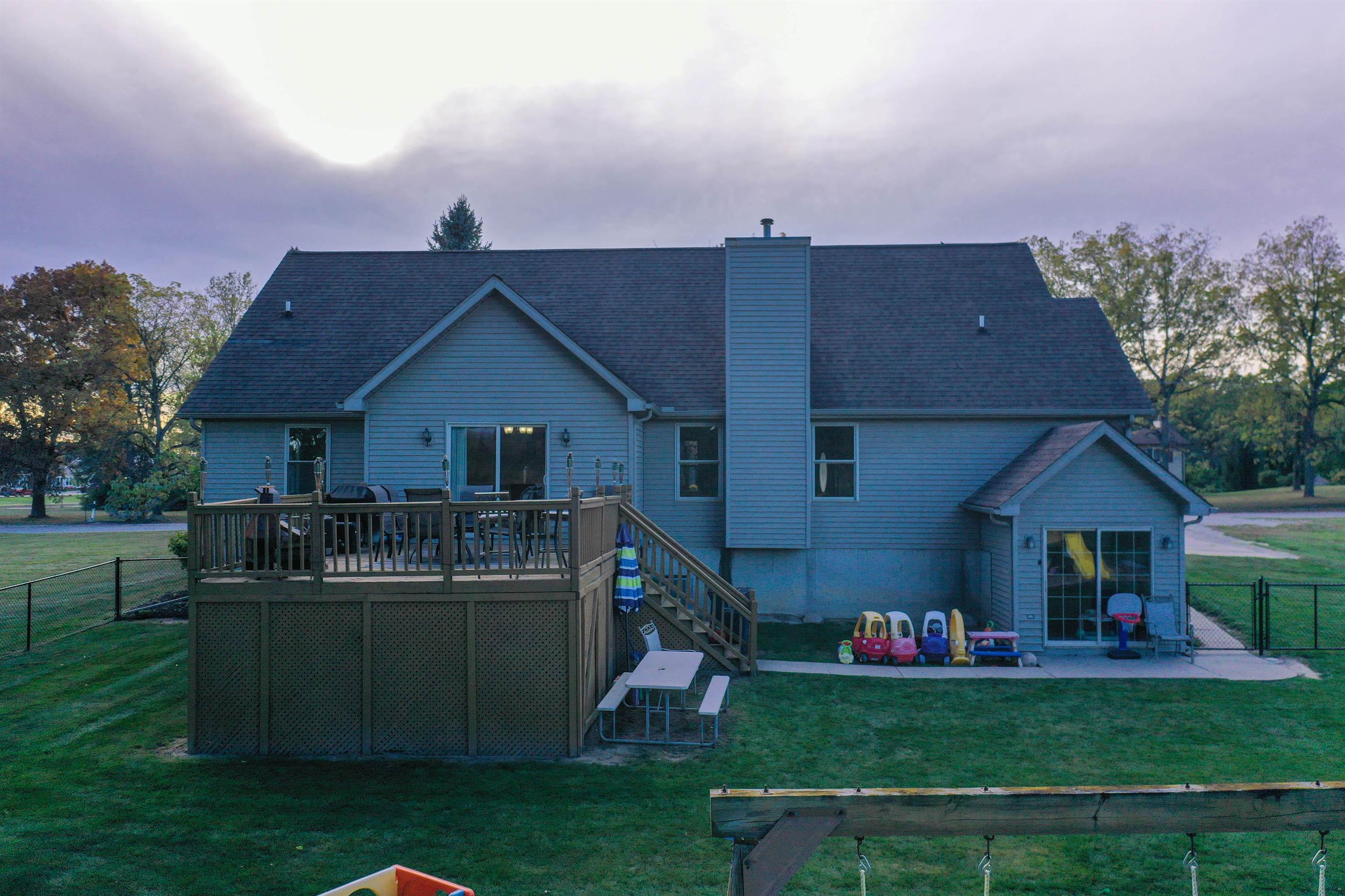 14499 Ripley Road Linden, MI 48451 - Photo 7 of 44
