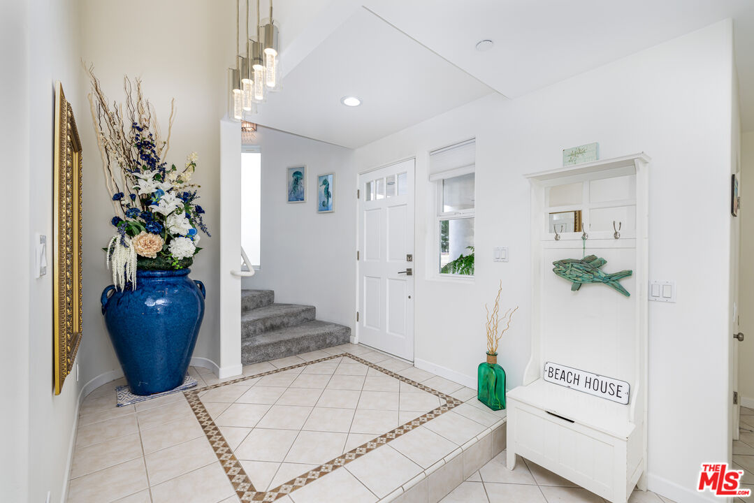 5101 Breakwater Way Oxnard, CA 93035 - Photo 4 of 39 a view of an entryway