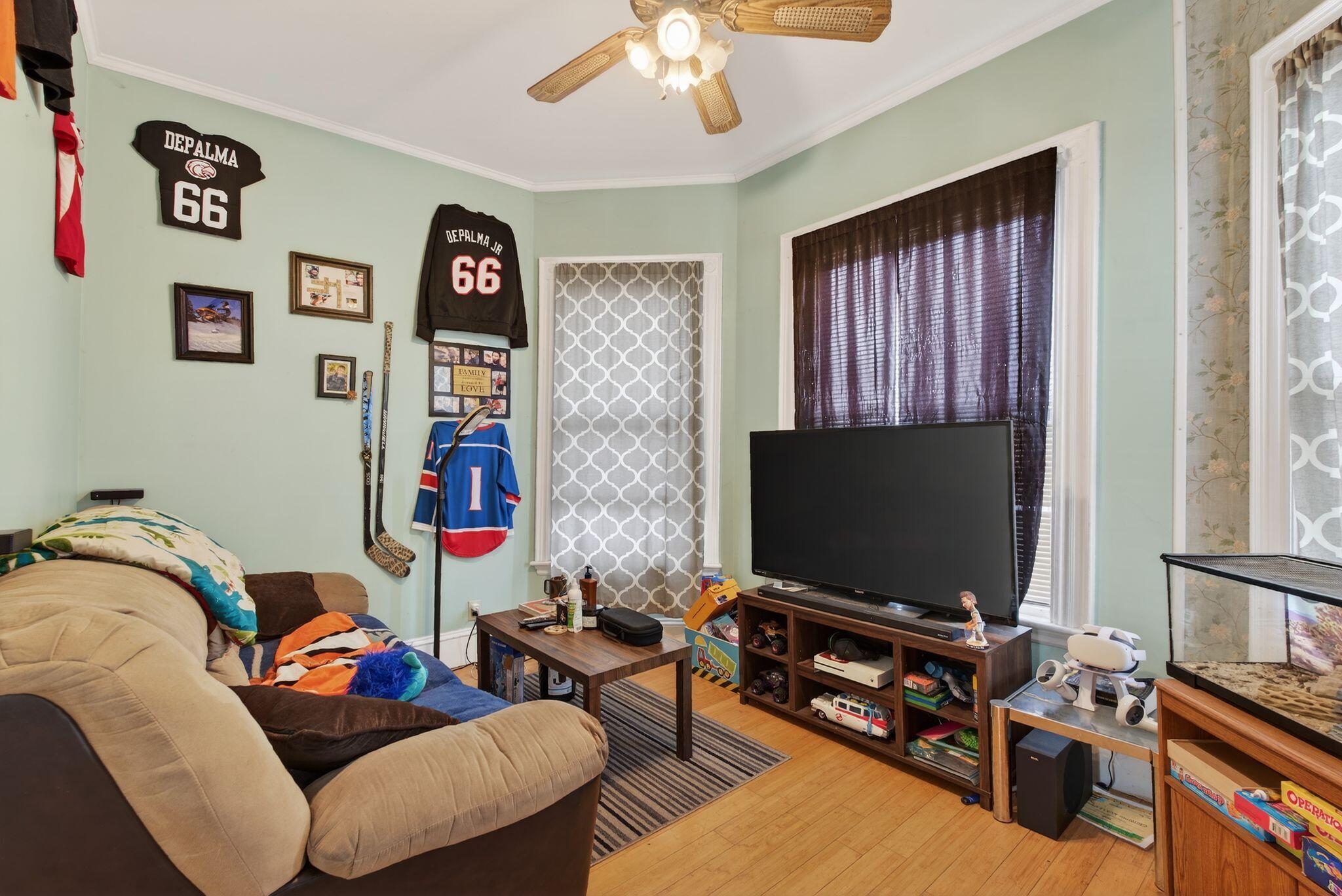 383 Main Street Westbrook, ME 04092 - Photo 29 of 35 Living