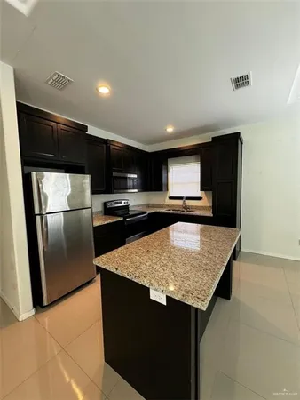 $1,300 | 3102 Sabercat Avenue, Unit 1, Edinburg, TX 78542