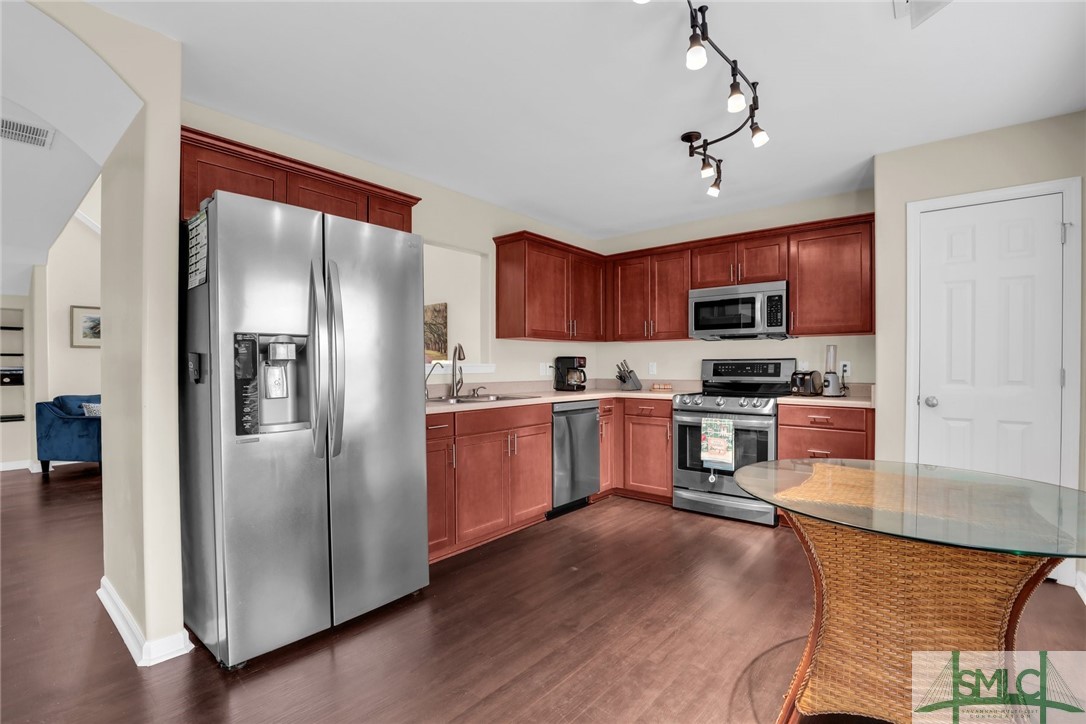60 Spring Lakes Drive Savannah, GA 31407 - Photo 11 of 34 Gallery Image 11
