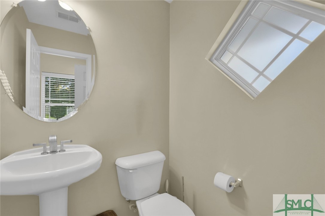 60 Spring Lakes Drive Savannah, GA 31407 - Photo 10 of 34 Gallery Image 10