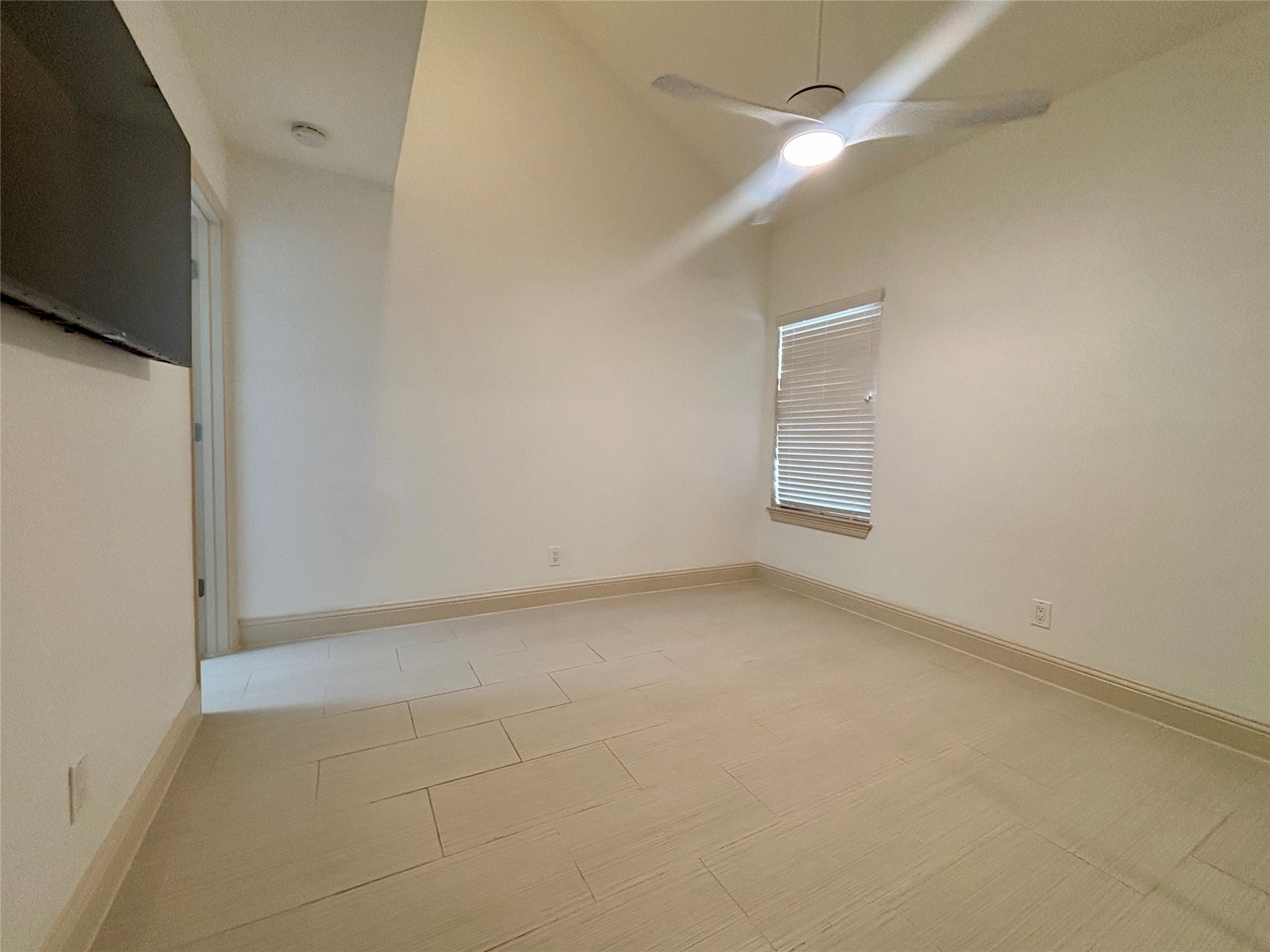 12900 Walden Road, Unit 508E Montgomery, TX 77356 - Photo 14 of 23