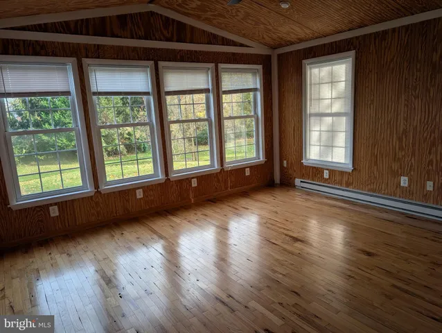 $320,000 | 25 Beech Street, North East, MD 21901