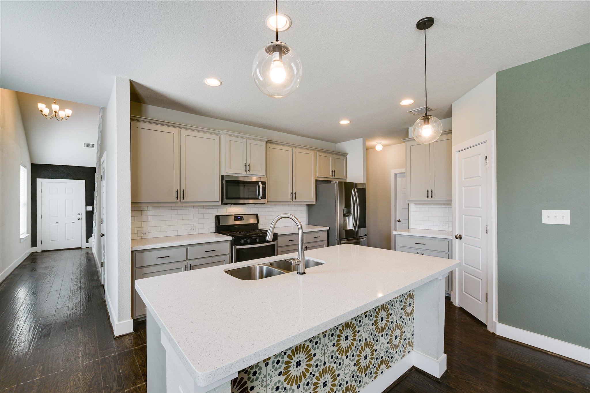 5826 Aviano Road Round Rock, TX 78665 - Photo 4 of 33