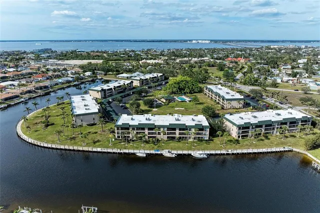 $289,900 | 601 Shreve Street, Unit 46A, Punta Gorda, FL 33950
