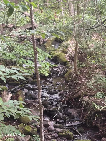 $98,900 | 112 Kilmer Road, Argyle, NY 12809