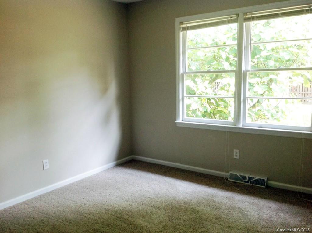 1016 Ranbar Street, Unit 39 Cherryville, NC 28021 - Photo 11 of 15 Gallery Image 11