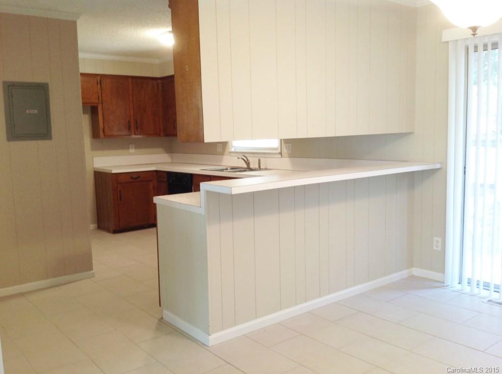 1016 Ranbar Street, Unit 39 Cherryville, NC 28021 - Photo 6 of 15 Gallery Image 6