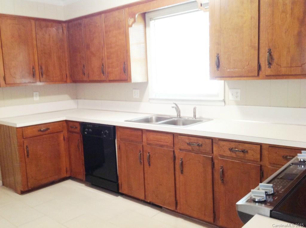 1016 Ranbar Street, Unit 39 Cherryville, NC 28021 - Photo 7 of 15 Gallery Image 7