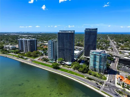$3,200,000 | 3101 Bayshore Boulevard, Unit 504, Tampa, FL 33629