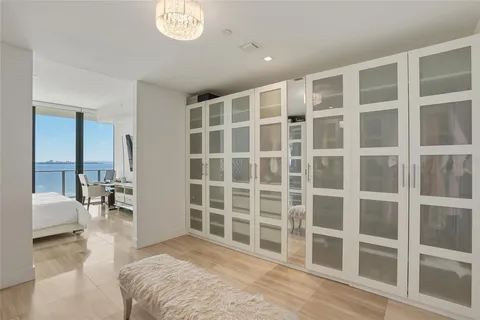 $3,200,000 | 3101 Bayshore Boulevard, Unit 504, Tampa, FL 33629