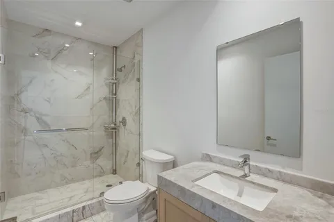 $3,200,000 | 3101 Bayshore Boulevard, Unit 504, Tampa, FL 33629