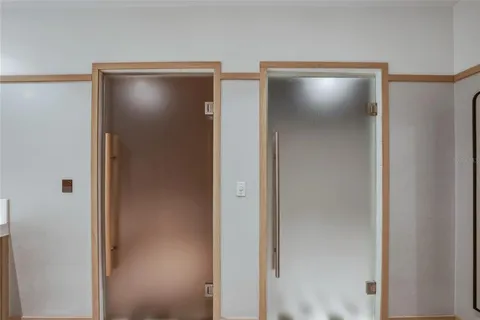 $3,200,000 | 3101 Bayshore Boulevard, Unit 504, Tampa, FL 33629