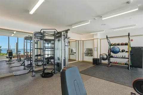 $3,200,000 | 3101 Bayshore Boulevard, Unit 504, Tampa, FL 33629