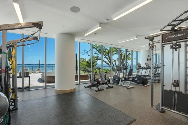 $3,200,000 | 3101 Bayshore Boulevard, Unit 504, Tampa, FL 33629