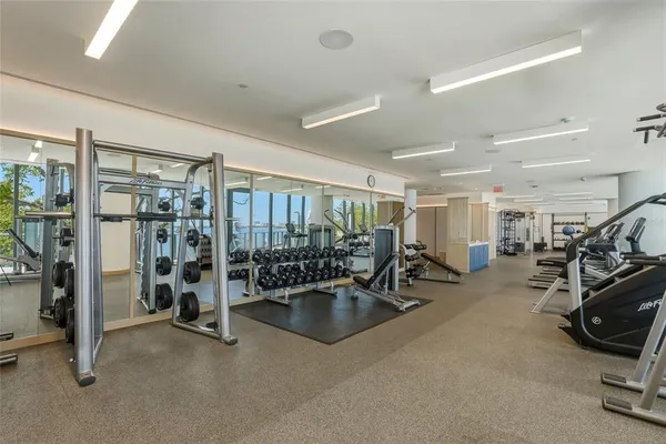 $3,200,000 | 3101 Bayshore Boulevard, Unit 504, Tampa, FL 33629