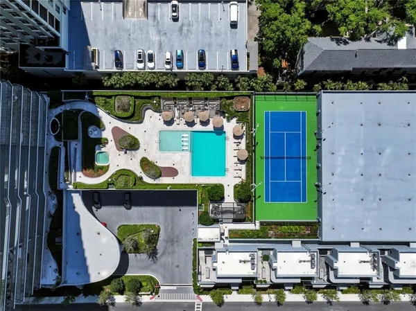 $3,200,000 | 3101 Bayshore Boulevard, Unit 504, Tampa, FL 33629