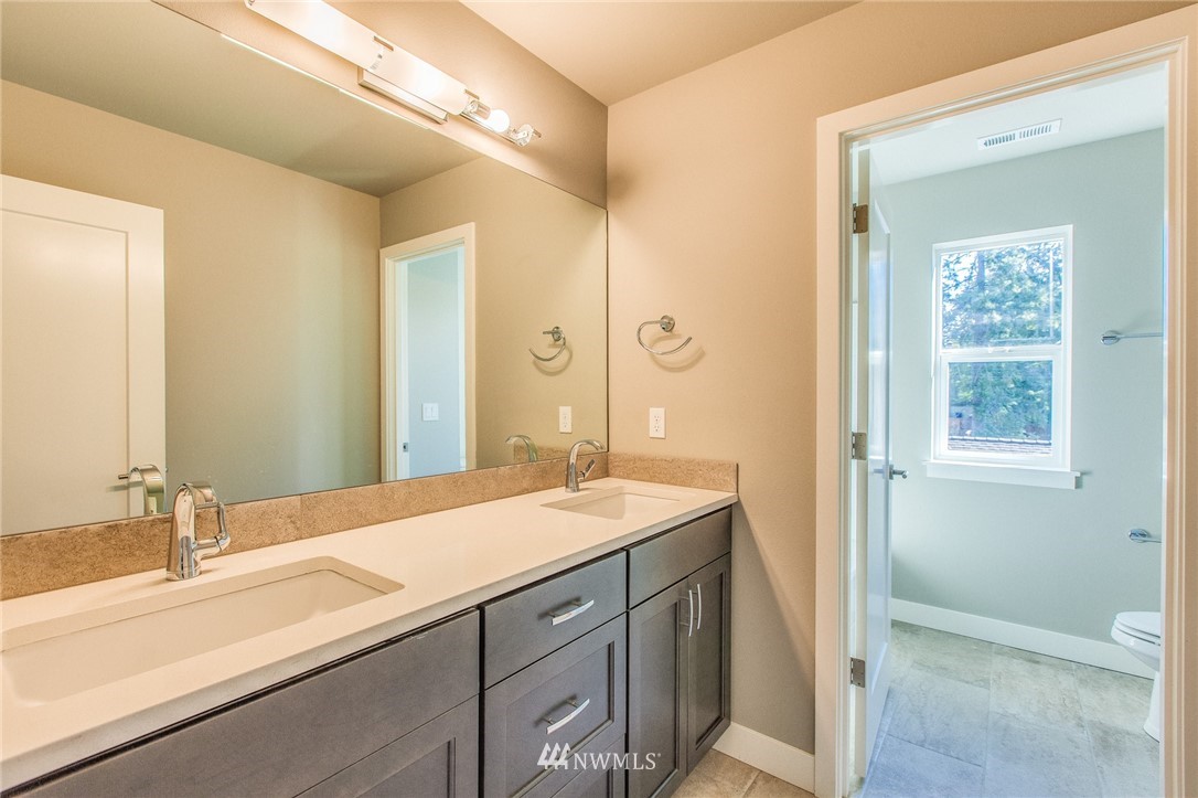 229 Lakeview Road Lynnwood, WA 98087 - Photo 12 of 15 Gallery Image 12